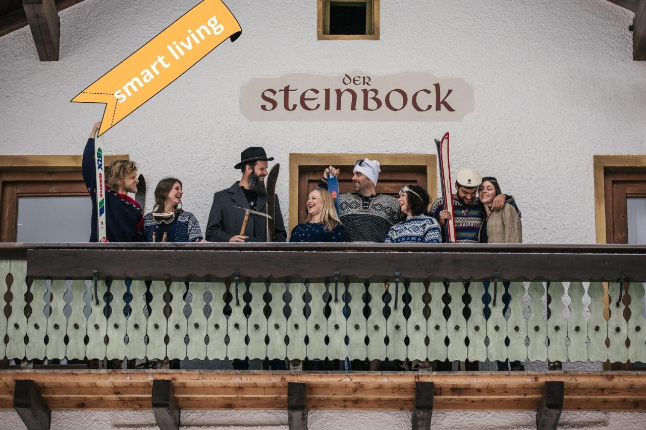 Hotel Pension Der Steinbock - Das 300 Jahre Alte Bauernhaus - Tirol Sankt Anton am Arlberg Esterno foto